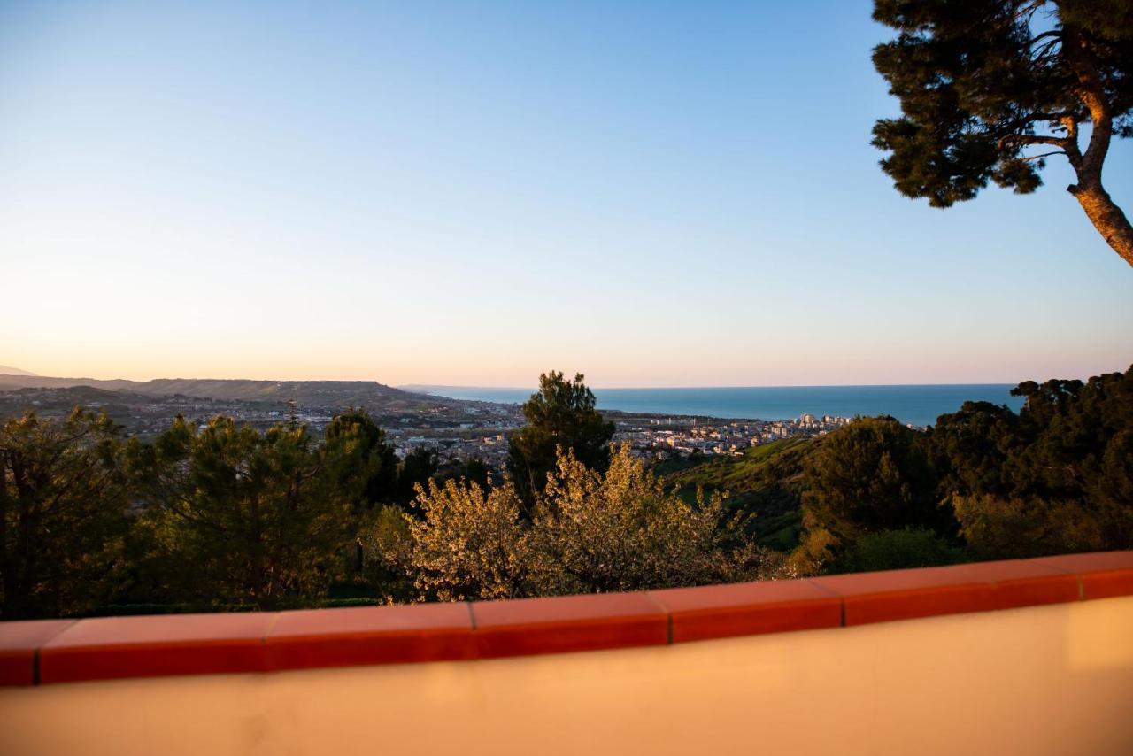 B&B Luna Blu Montesilvano Marina Eksteriør bilde
